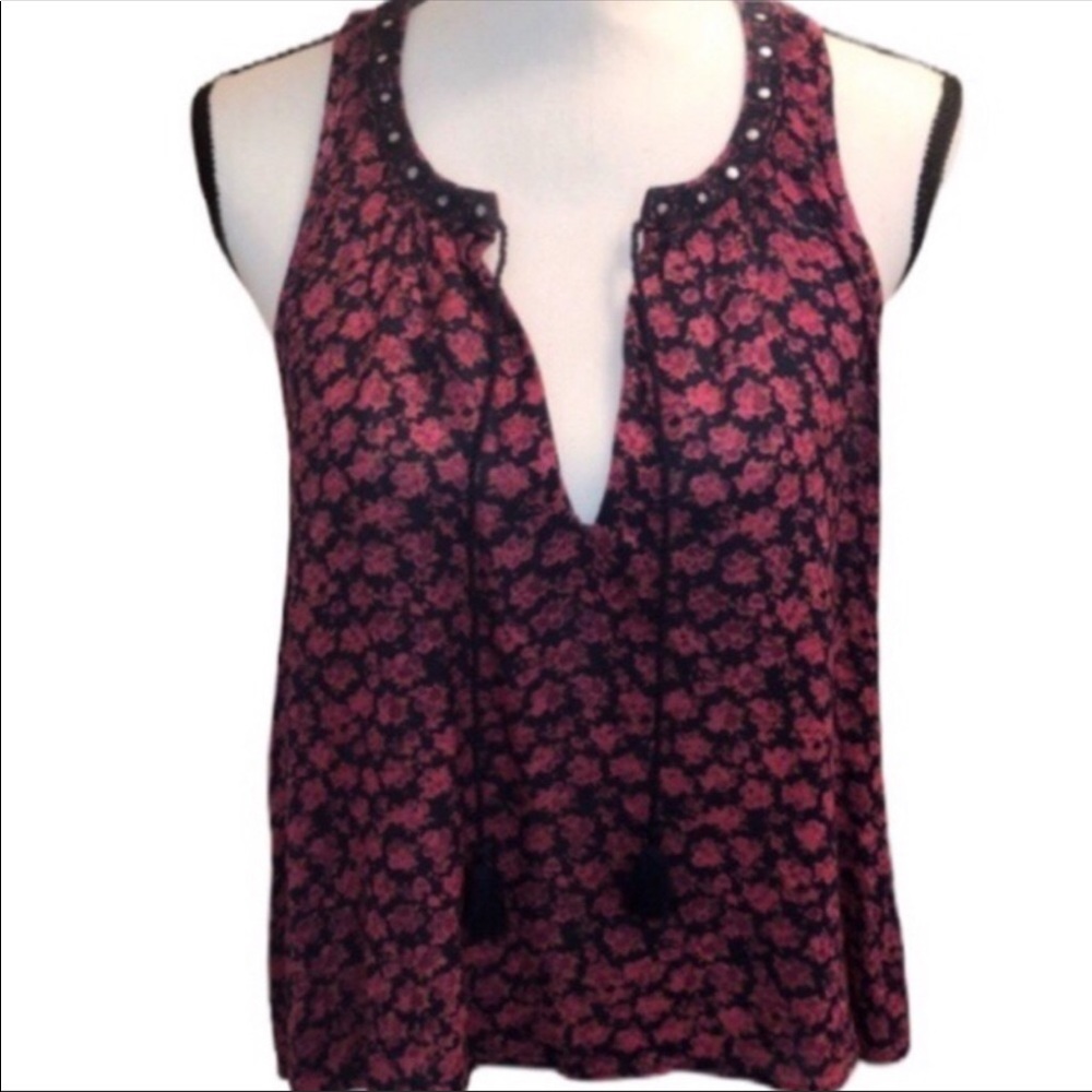 Forever 21 Navy/Pink Floral Tank Top with V Neckline